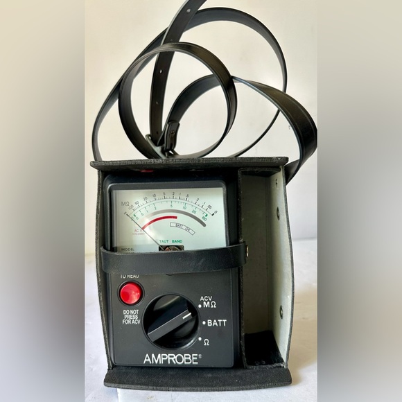 Amprobe Model AMB-1A Taut Band Analog Megohmmeter 947758 Insulation Tester - Picture 1 of 11